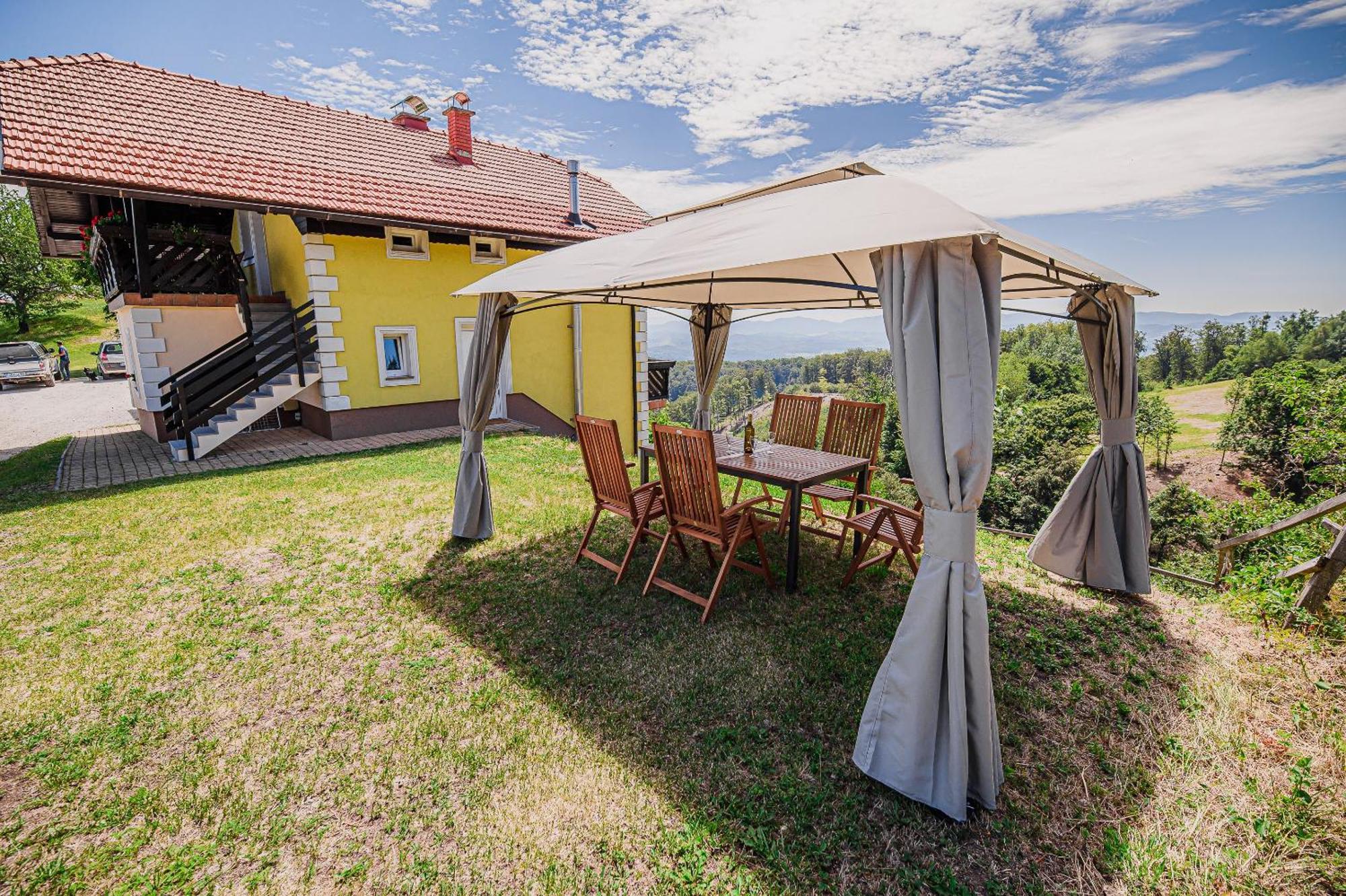 Eko Pony Ranch Ogrizek Apartman Podčetrtek Szoba fotó